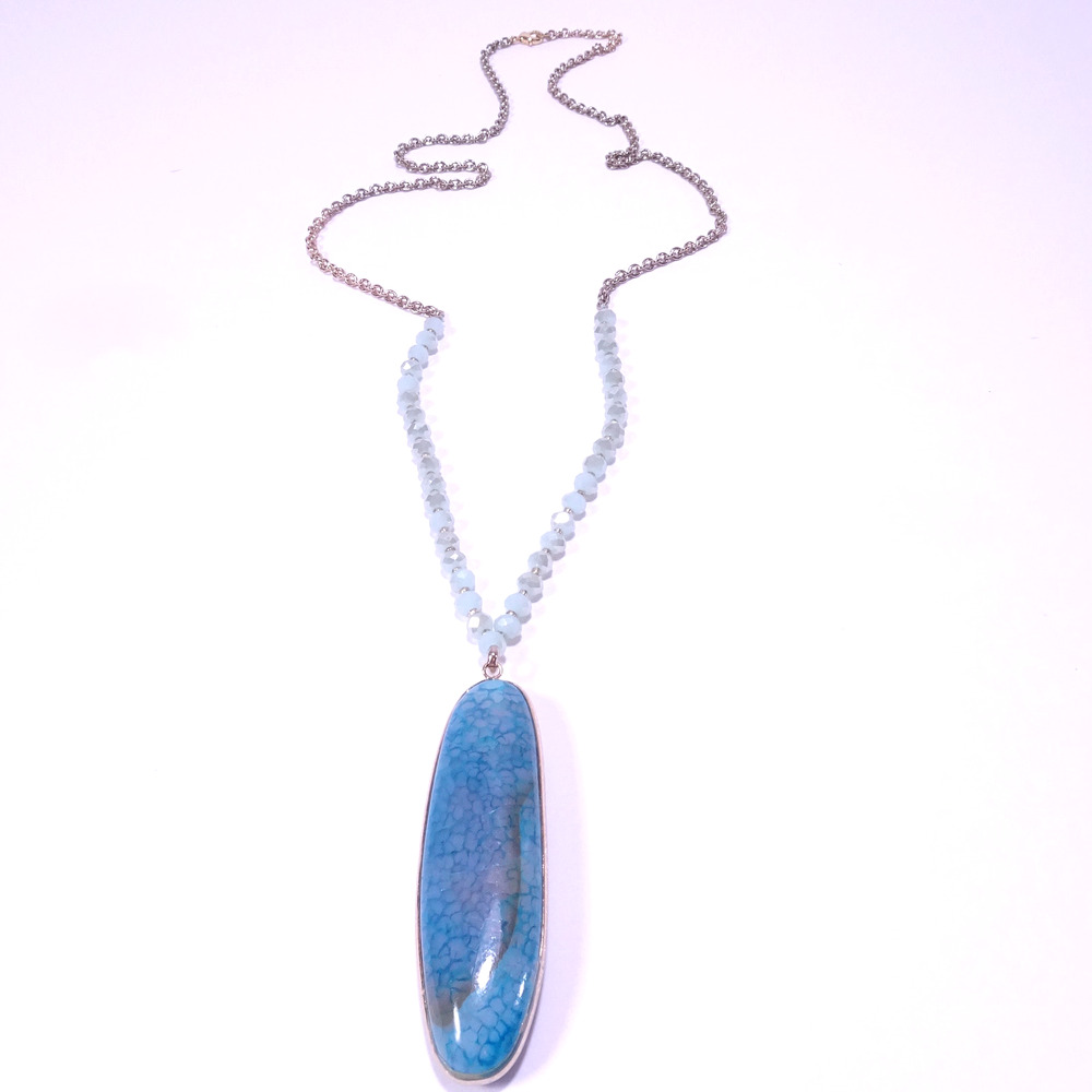 Designer Women's Beaded  Aqua Quartz Stone Pendant Necklace NWOT 145